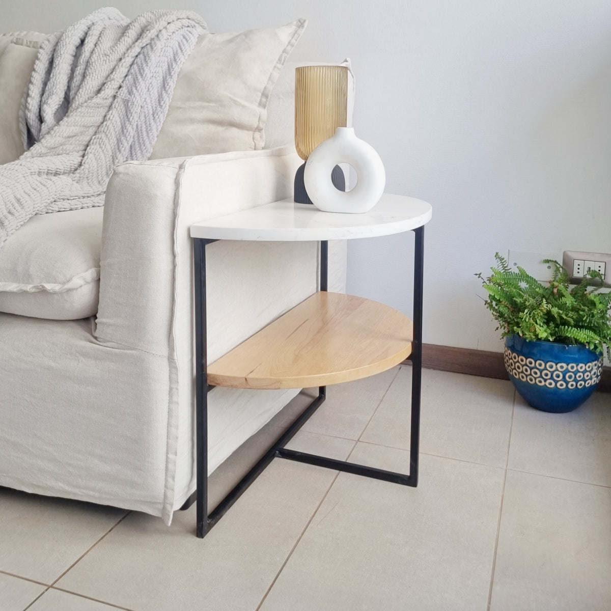 mesa lateral marmol