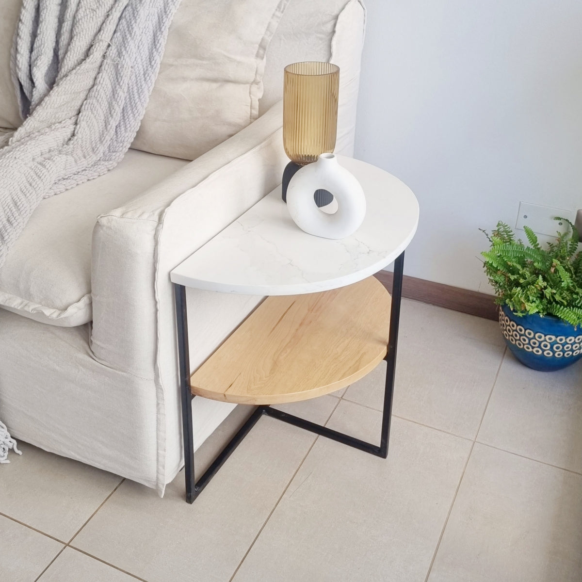 mesa lateral semicircular para living
