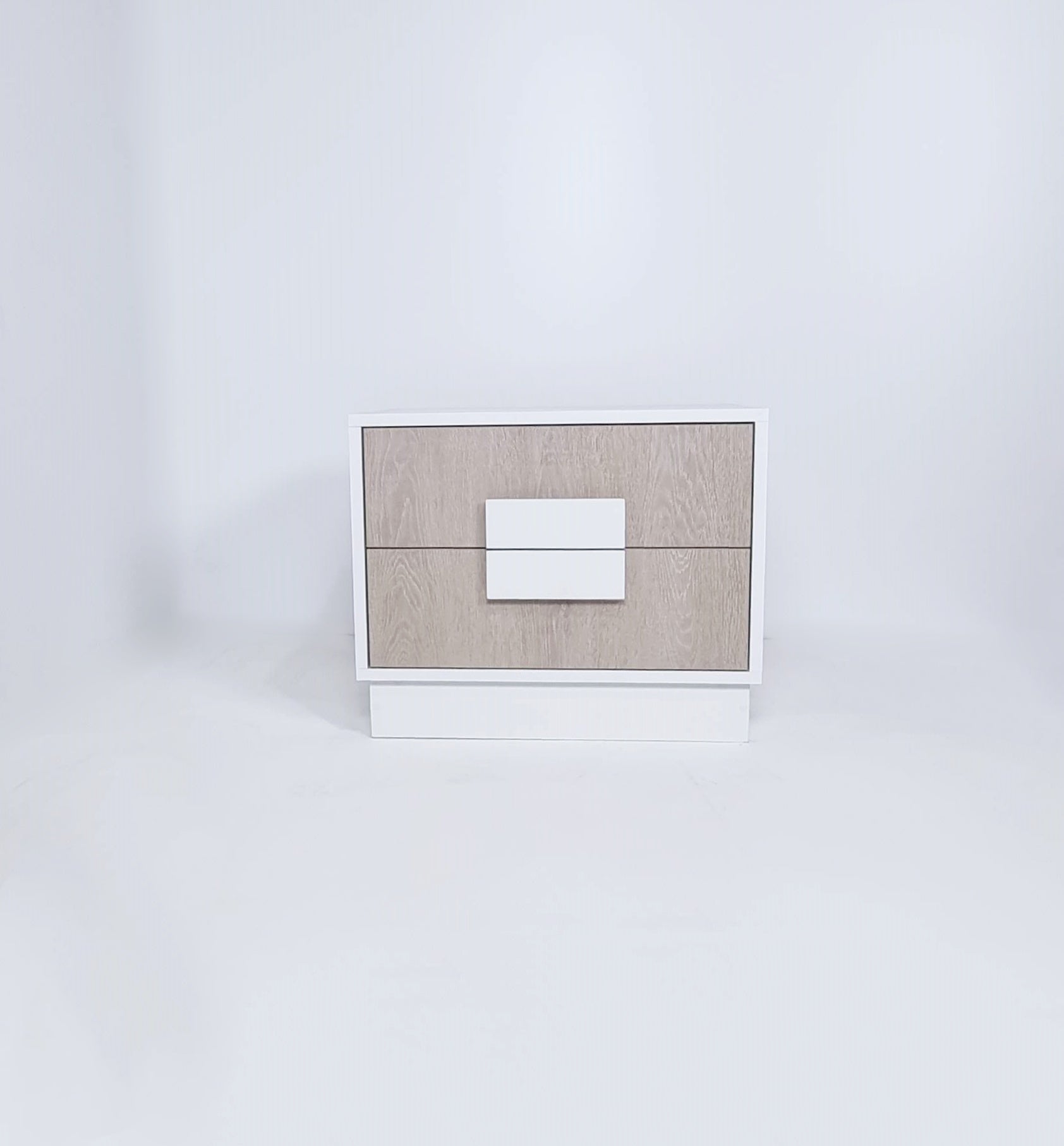 velador blanco y café