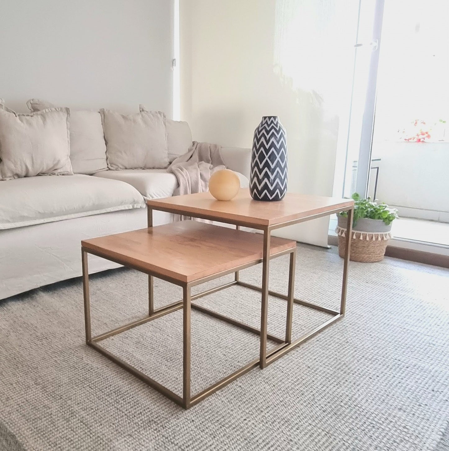 mesa de centro nido metal y madera