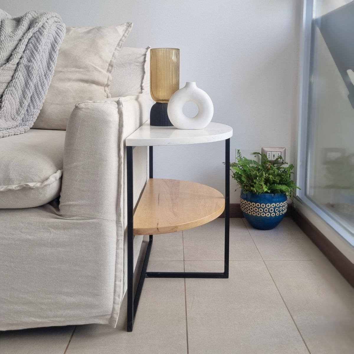 mesa lateral madera cuarzo