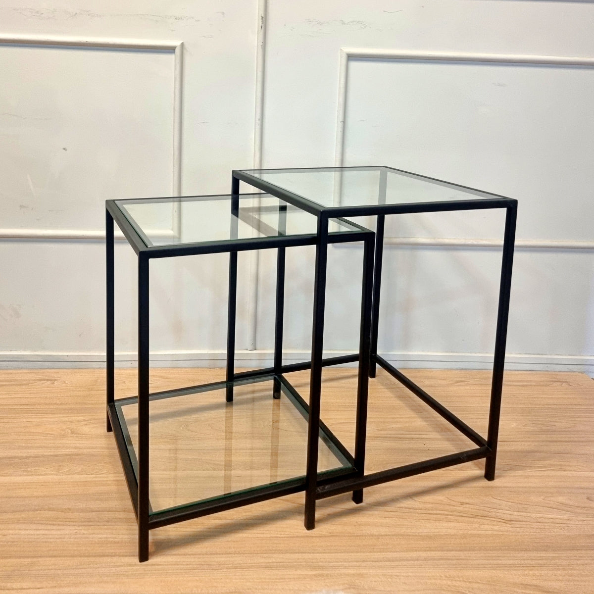 mesa lateral vidrio metal