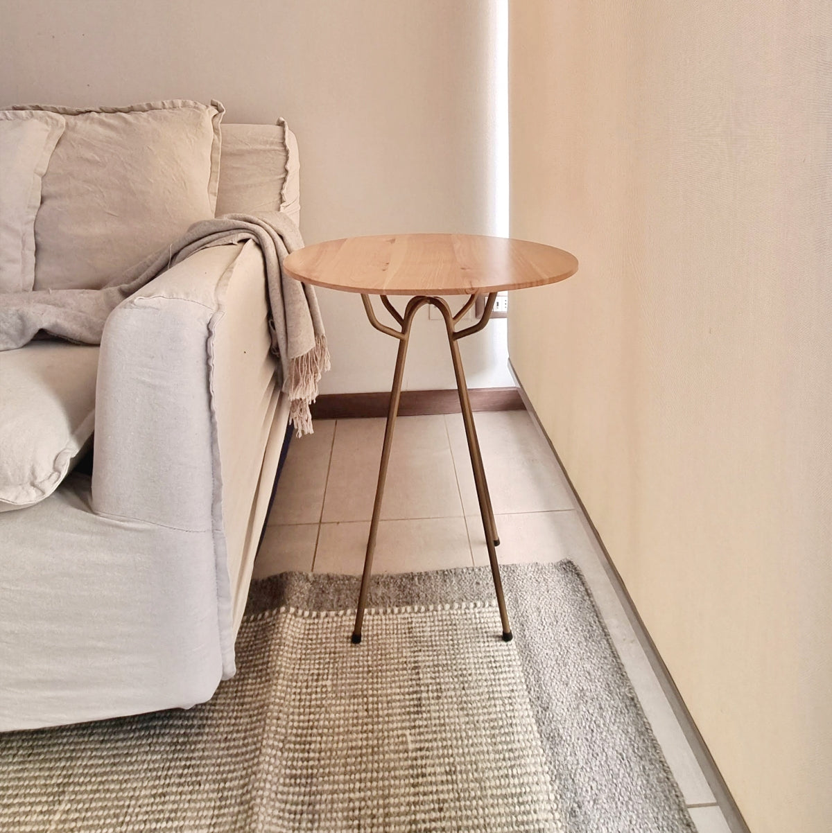 Mesa Lateral redonda Verona